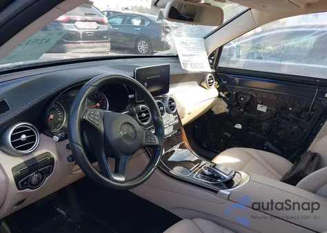 2016 Mercedes-Benz Glc 300 4Matic from USA, damaged, VIN WDC0G4KB5GF017041